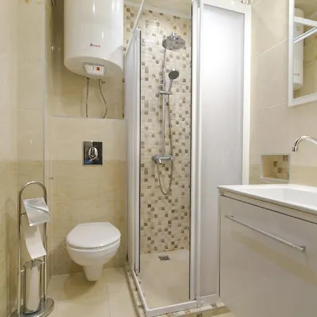 Апартамент Reаch Dreams 1 Варна